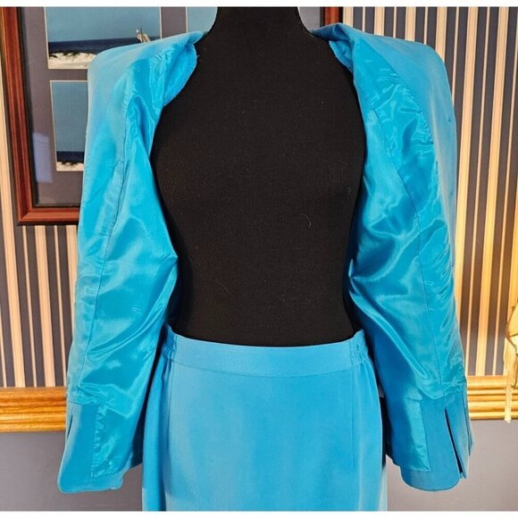 M.X.I. Vintage Blue 100% Silk Skirt Suit Set Size 10 - Picture 5 of 9